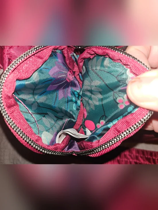 NWT Lug Winger In Raspberry, Sold Out Color - Picture 8 of 11